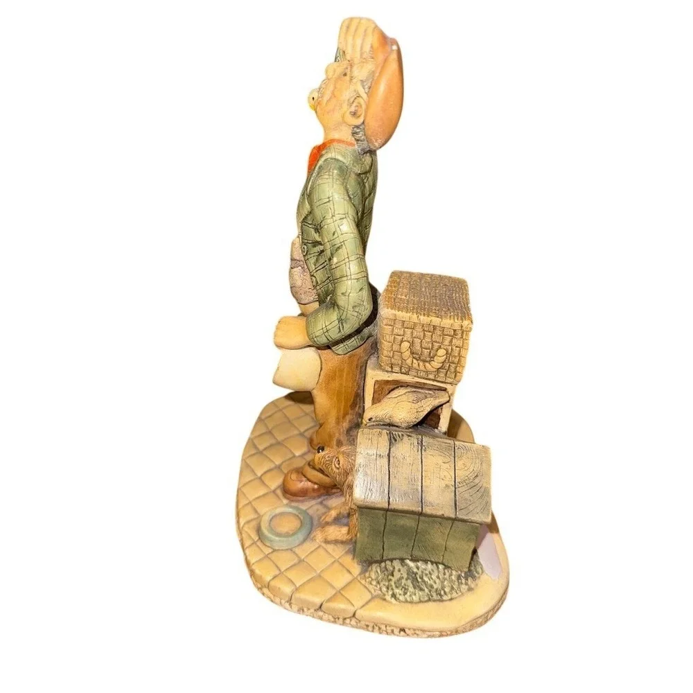 Naturecraft Late Homer Figurine Man‎ Doghouse Dove Whimsical Vintage England